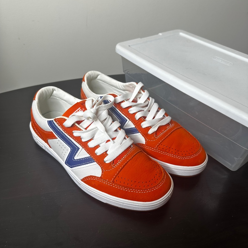 Vans